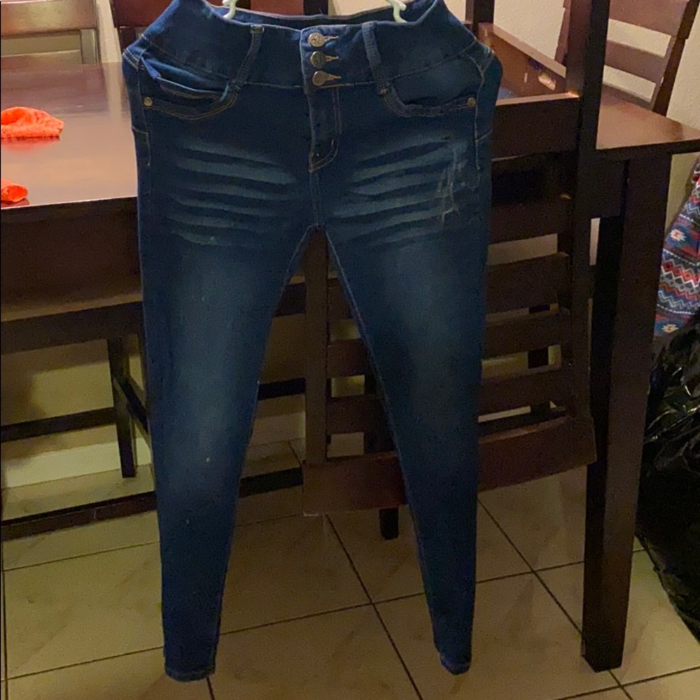 Skinny jeans